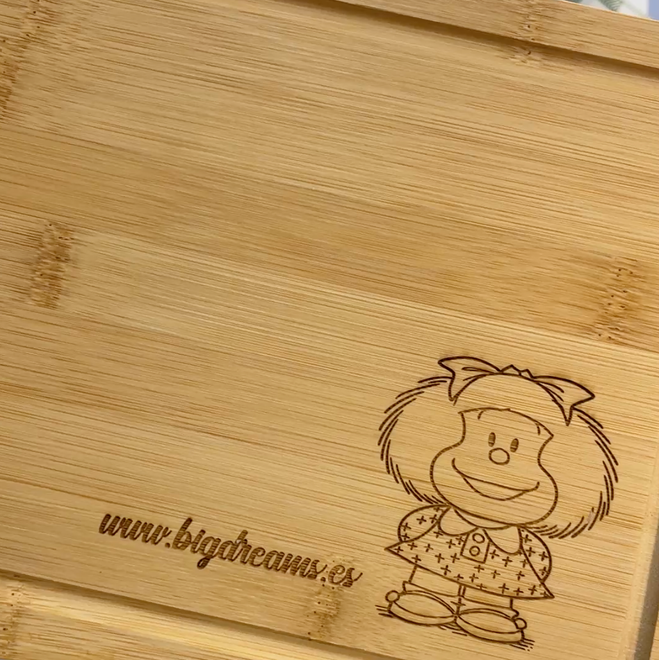 Tabla Madera  Con personaje Favorito