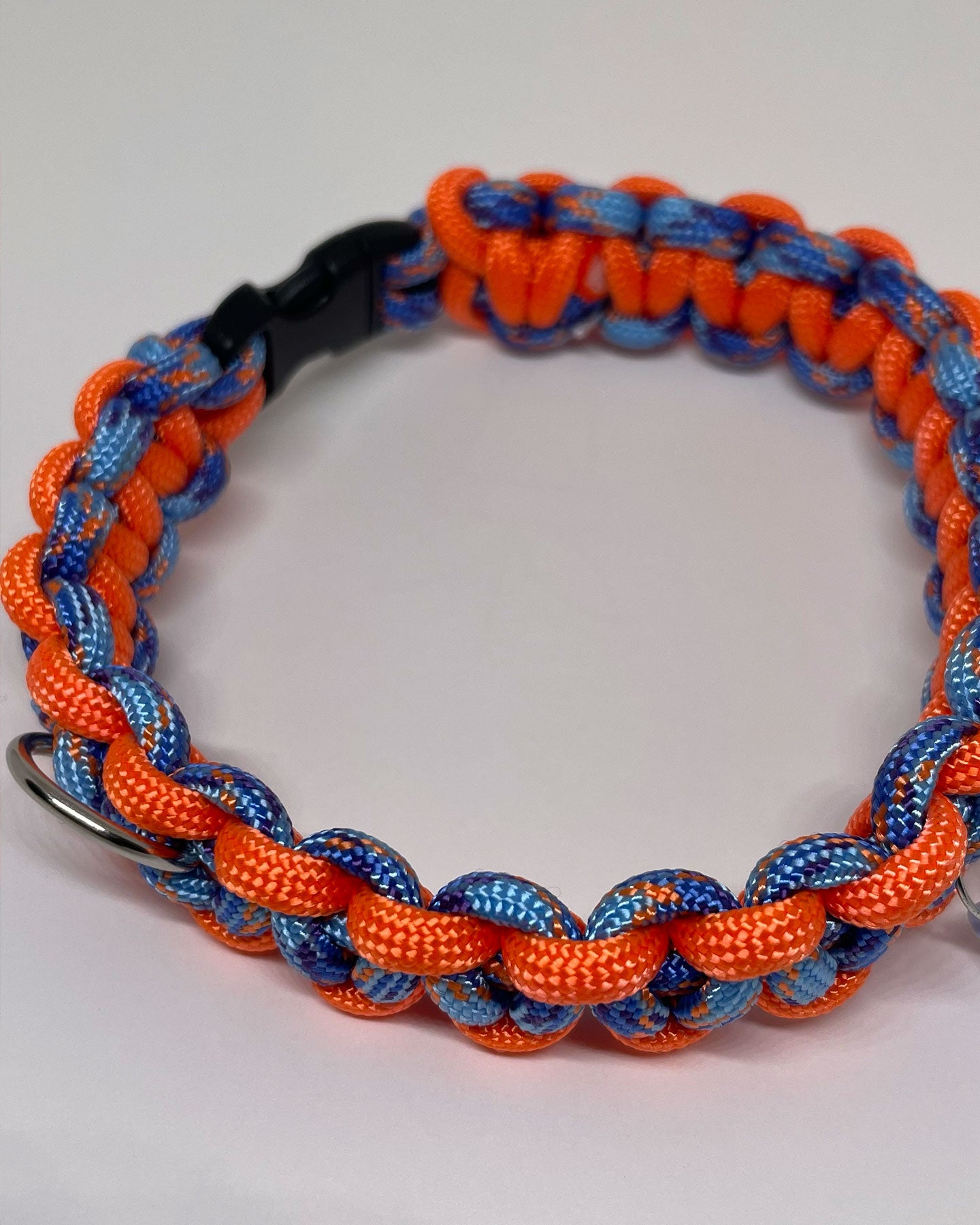 Collar  Parracord Tapón