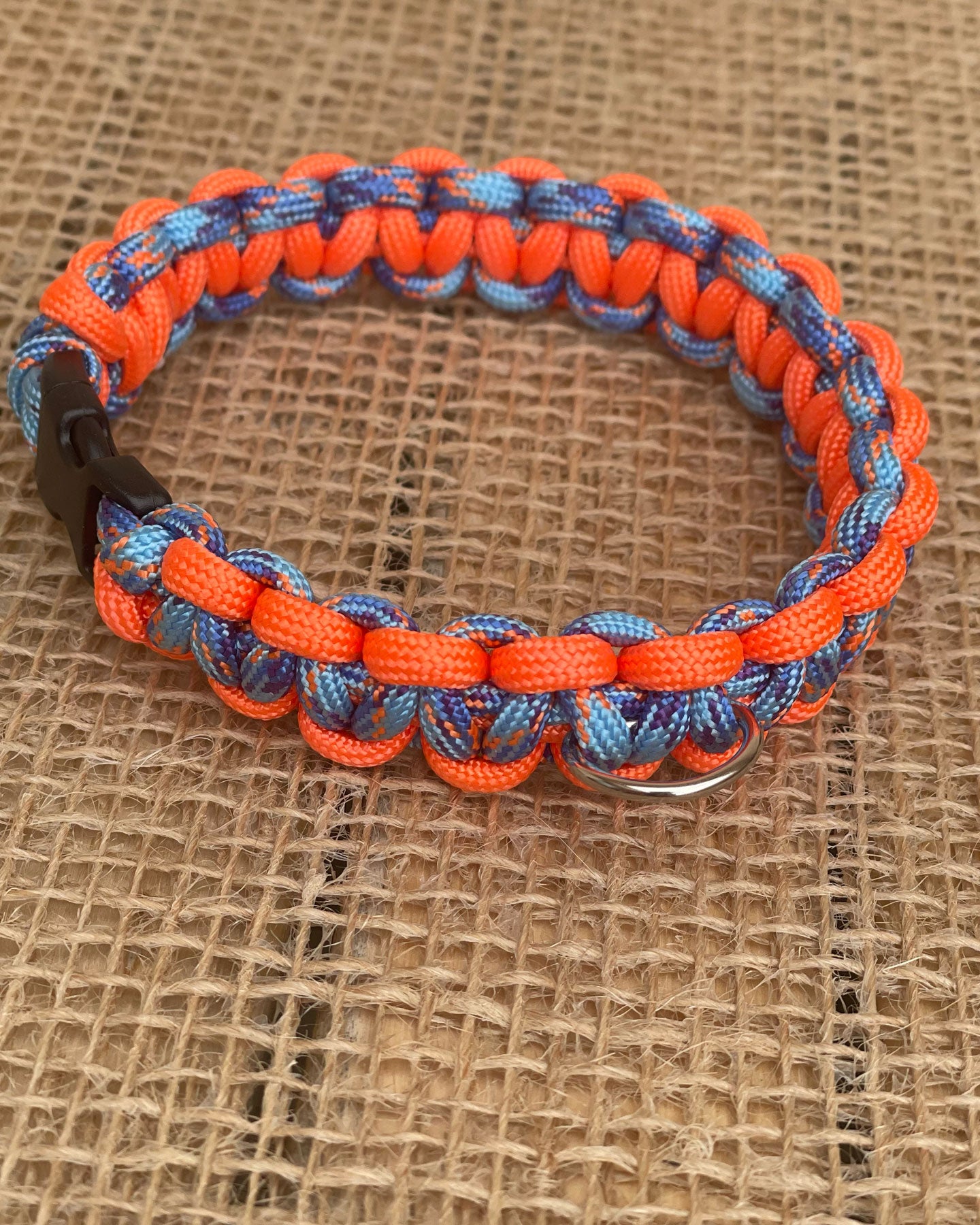 Collar  Parracord Tapón